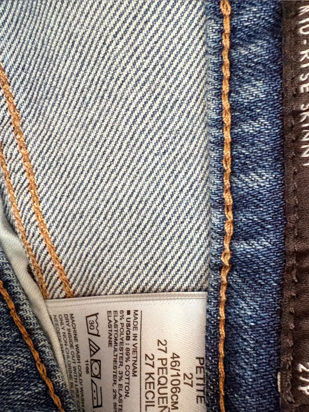 Banana Republic Skinny Jeans in Medium Blue Wash